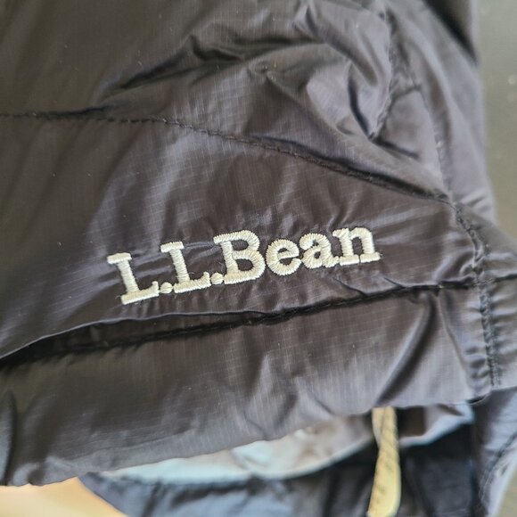 LL Bean Ultralight 850 Down Hooded Coat Three-Quarter Length Downtek Womens Sz M - Picture 10 of 11
